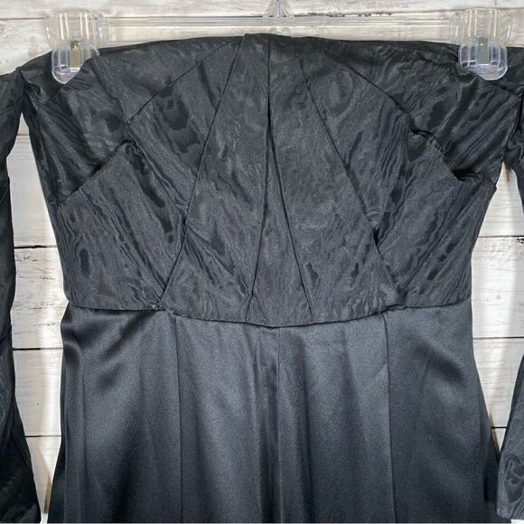 Flor Et Al Jumpsuit Off Shoulder Taffeta Polyester Formal Black Tie 4 NWT $695 - Picture 9 of 14